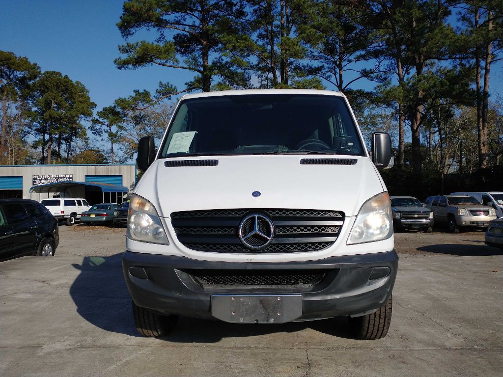 2013 Mercedes-Benz Sprinter Image 8