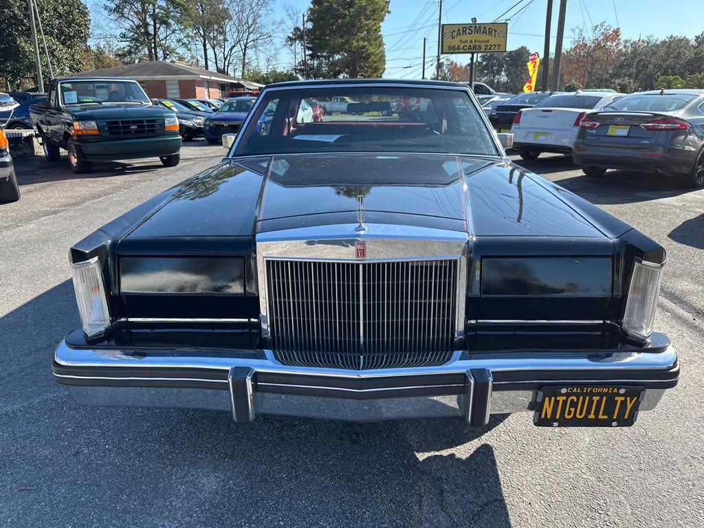 1983 Lincoln Mark VI Image 8