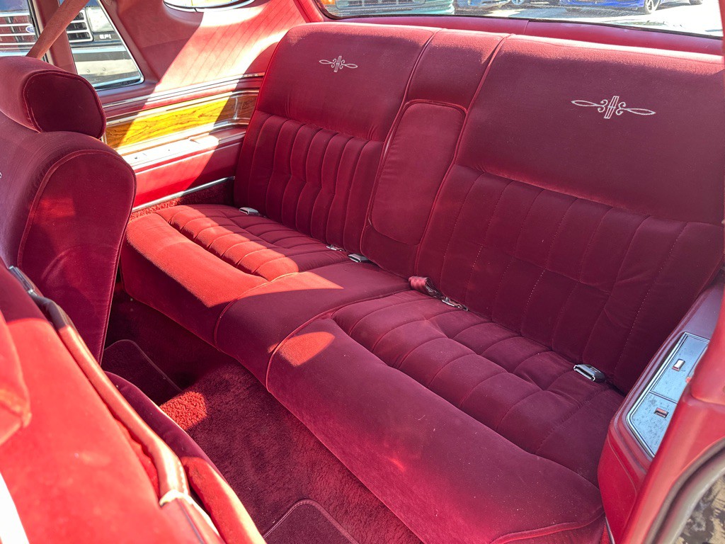 1983 Lincoln Mark VI Image 12