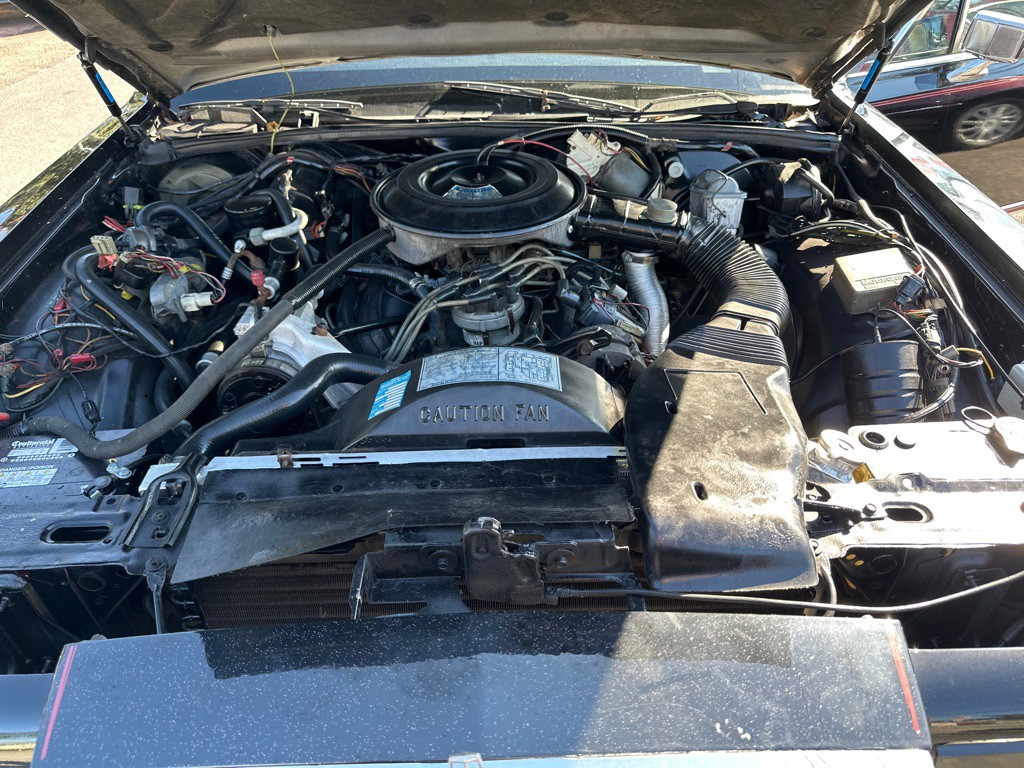1983 Lincoln Mark VI Image 16