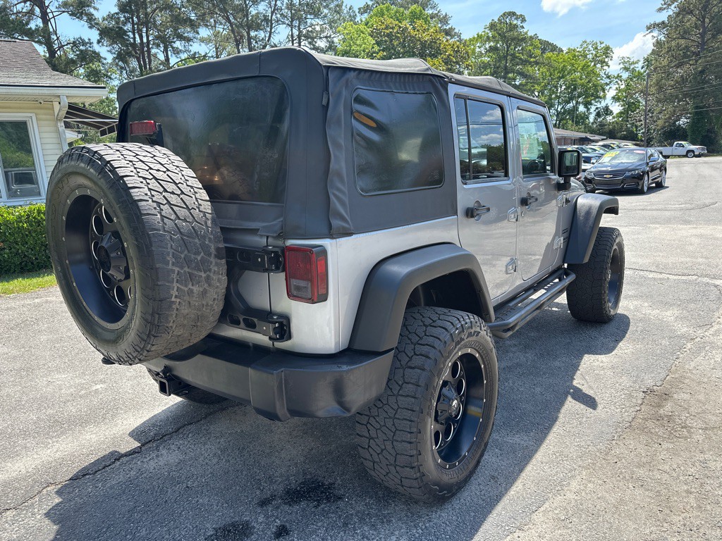 2013 Jeep Wrangler Unlimited Image 5