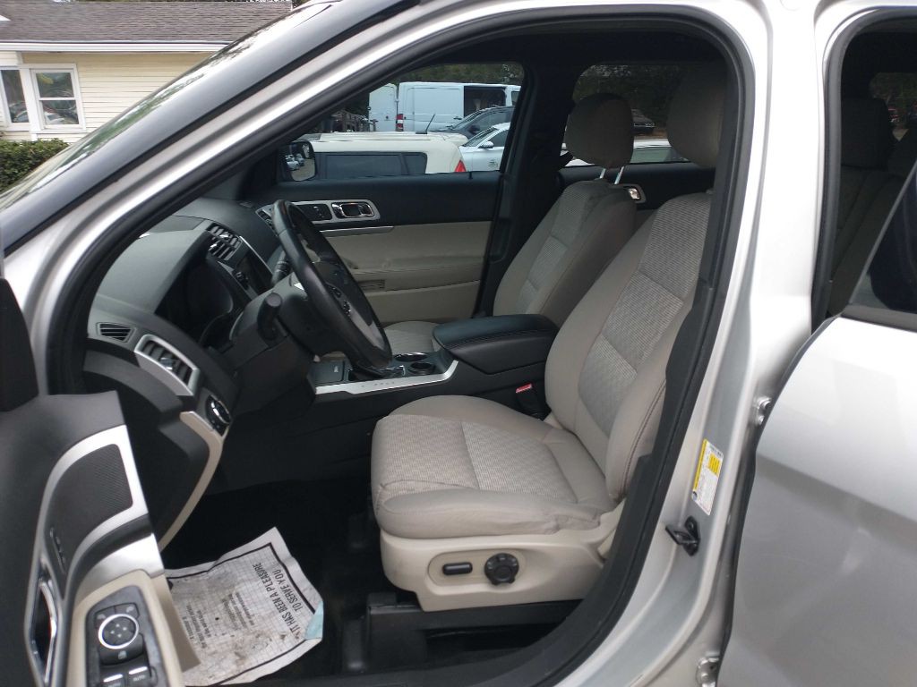 2014 Ford Explorer Image 10