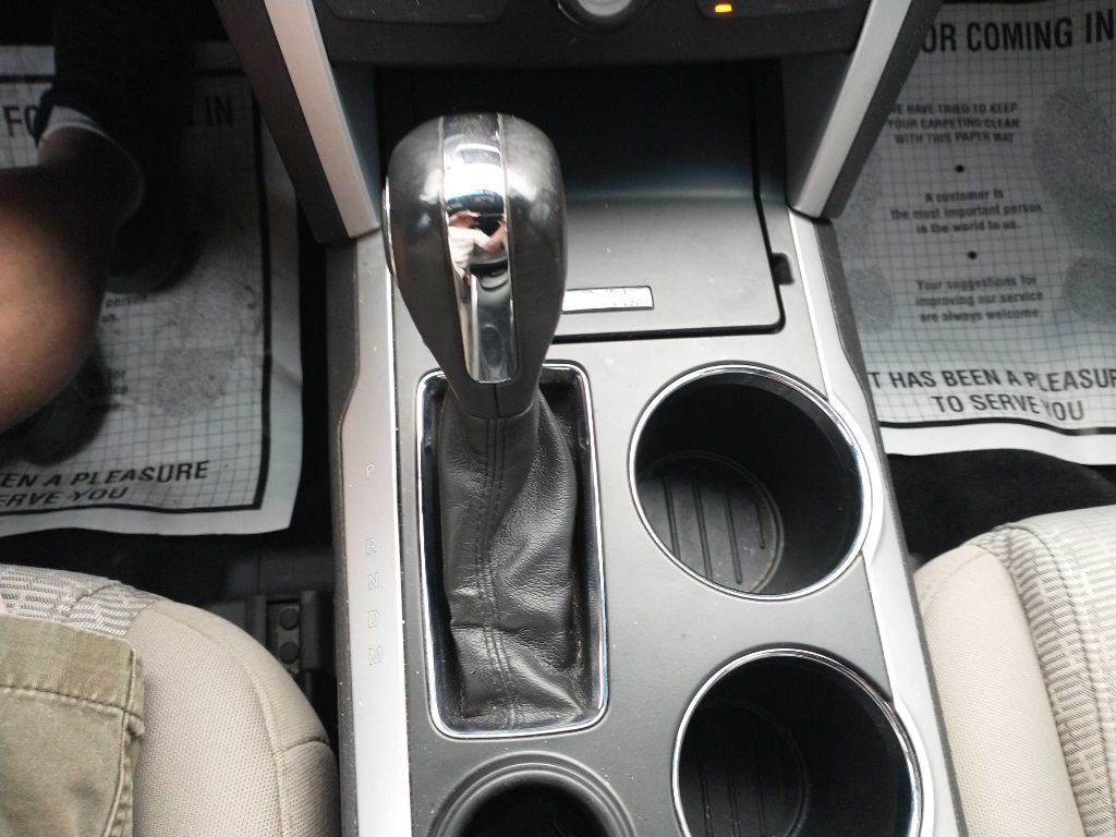 2014 Ford Explorer Image 18