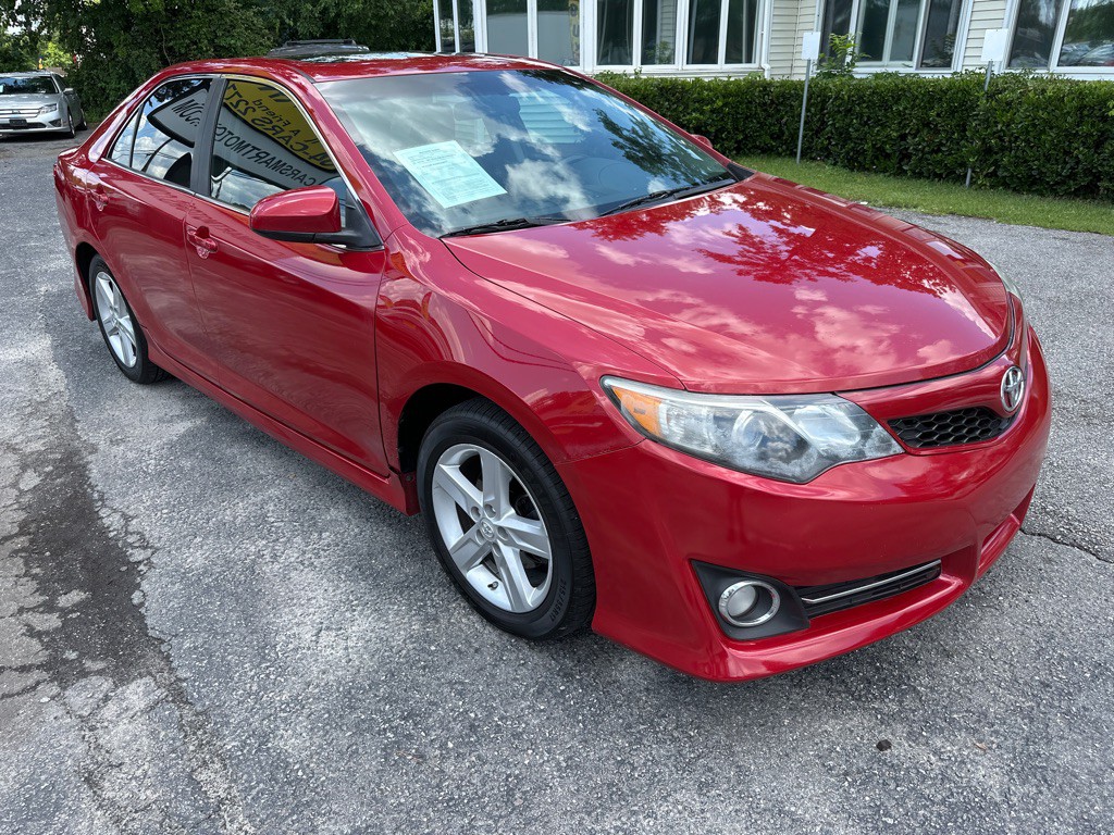 2013 Toyota Camry Image 7