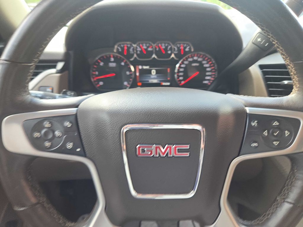 2015 GMC Yukon Image 15