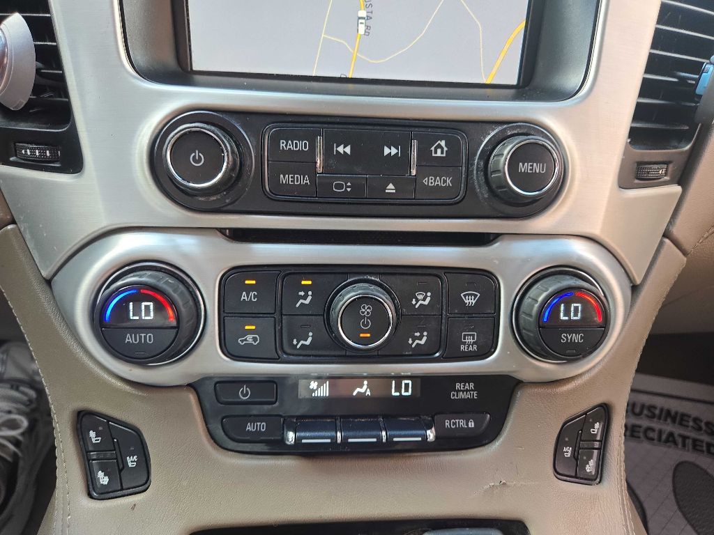 2015 GMC Yukon Image 17