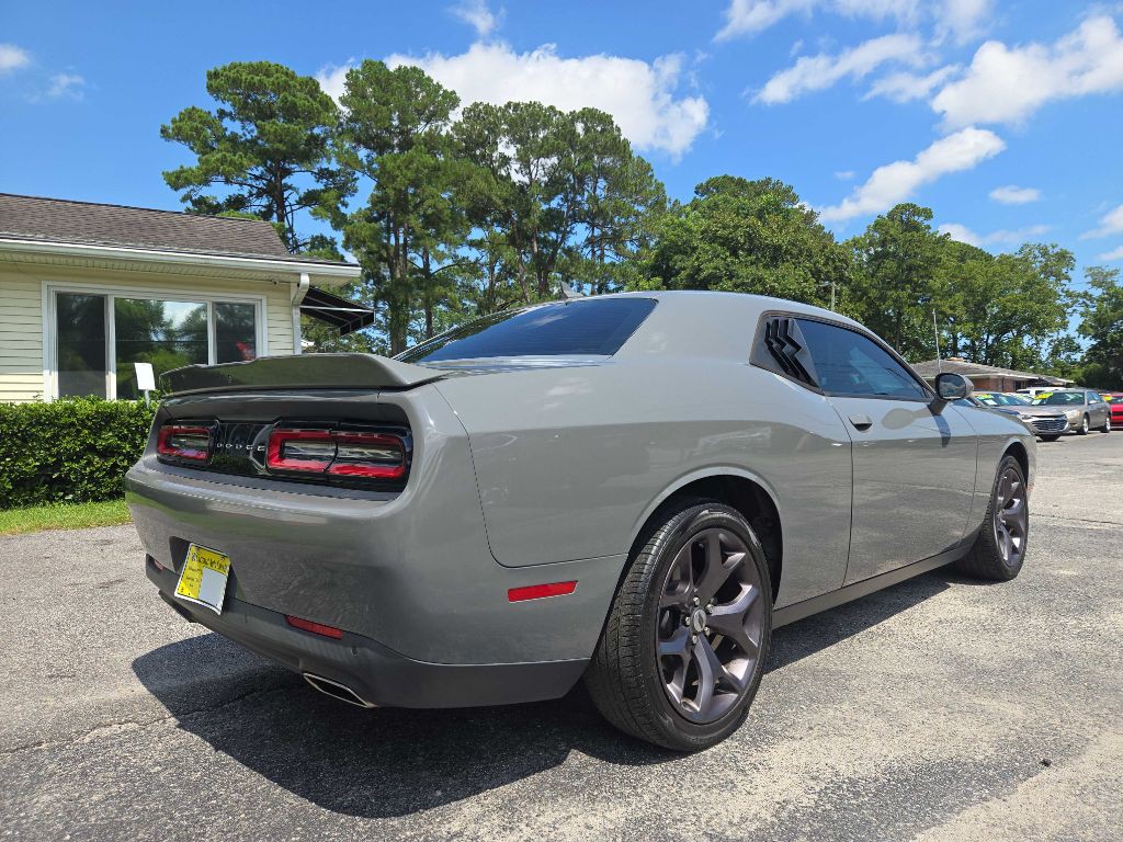2019 Dodge Challenger Image 5