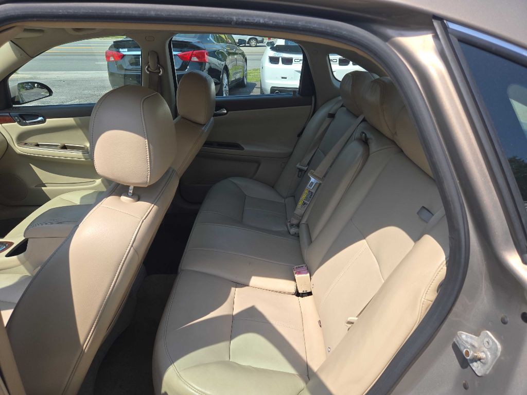 2007 Chevrolet Impala Image 11