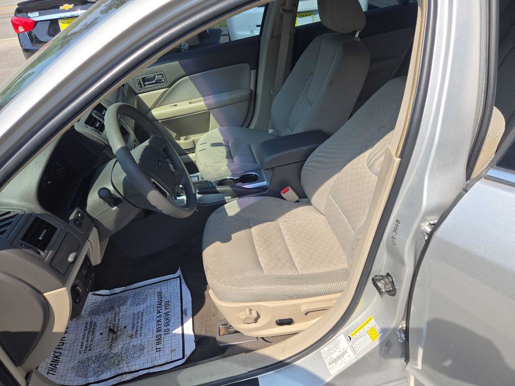 2010 Ford Fusion Image 7