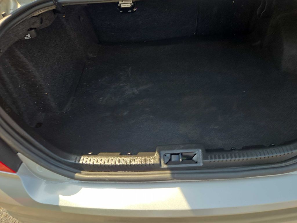 2010 Ford Fusion Image 19