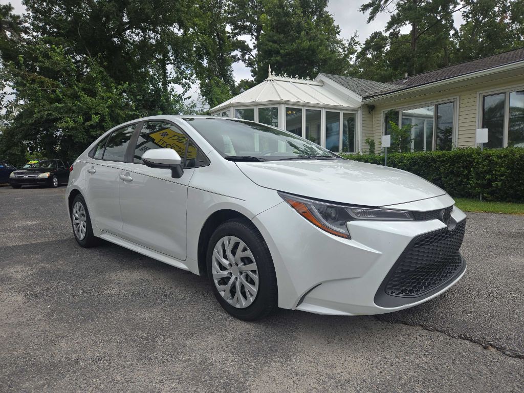 2022 Toyota Corolla Image 1