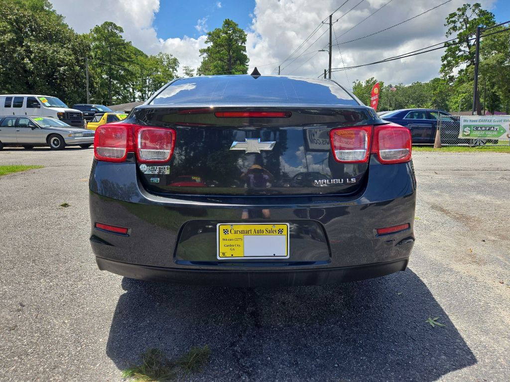 2014 Chevrolet Malibu Image 4