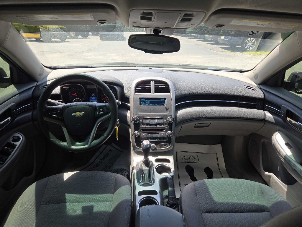 2014 Chevrolet Malibu Image 9