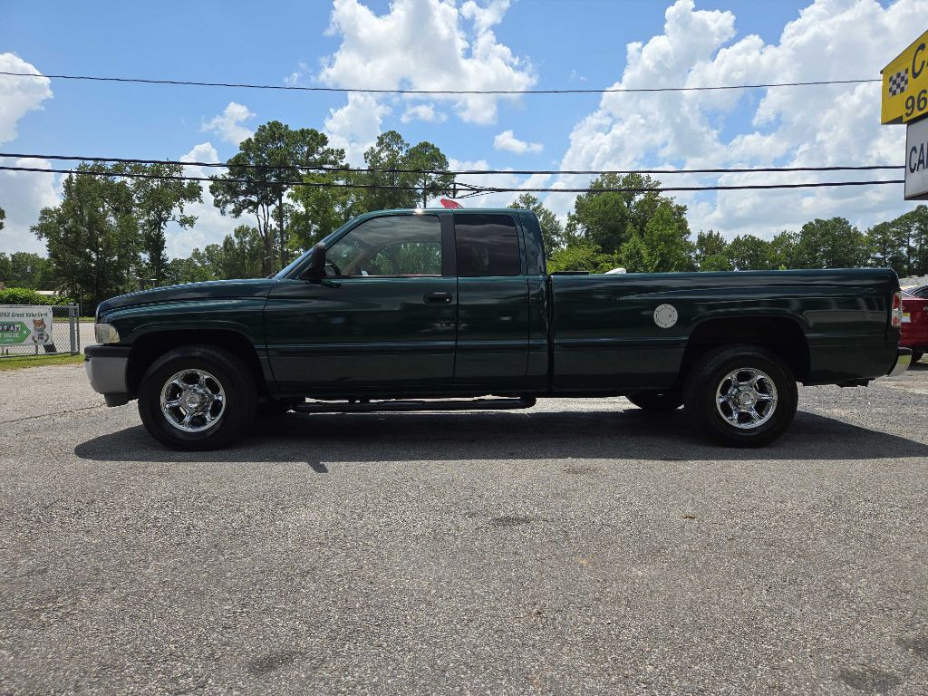 1999 Dodge Ram 1500 Image 2