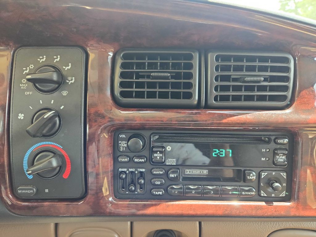 1999 Dodge Ram 1500 Image 14