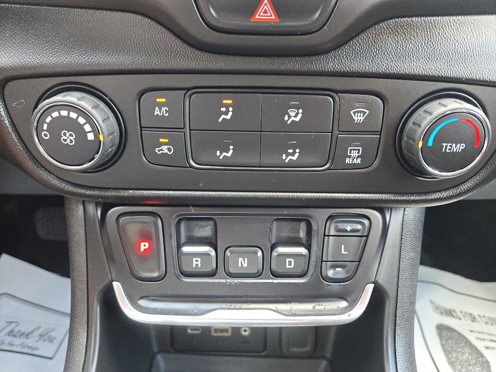 2018 GMC Terrain Image 16