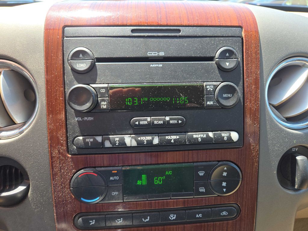 2005 Ford F-150 Image 14