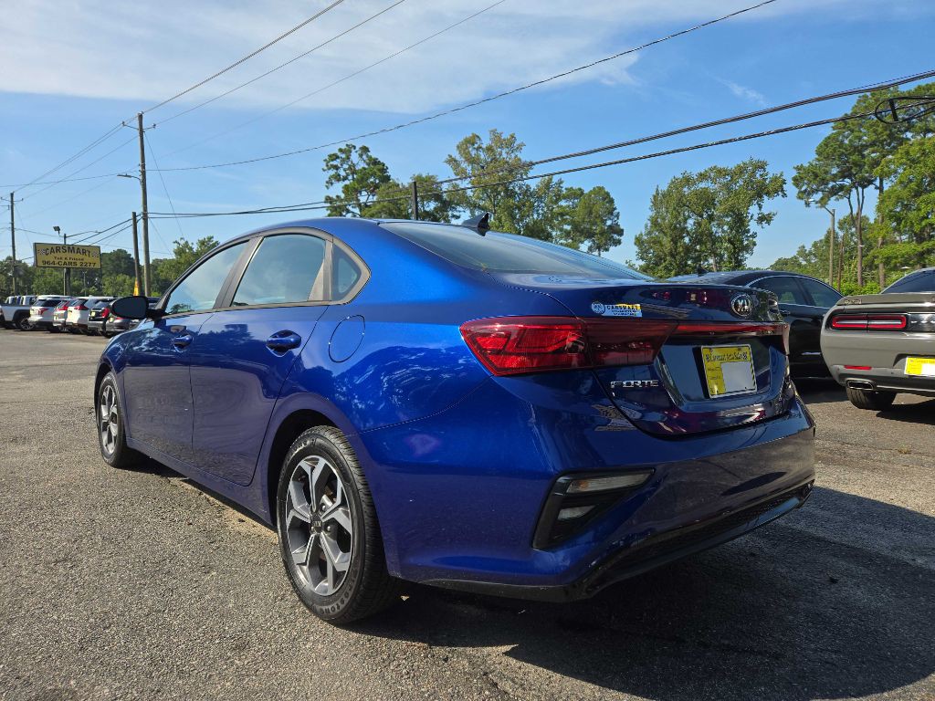 2021 Kia Forte Image 3