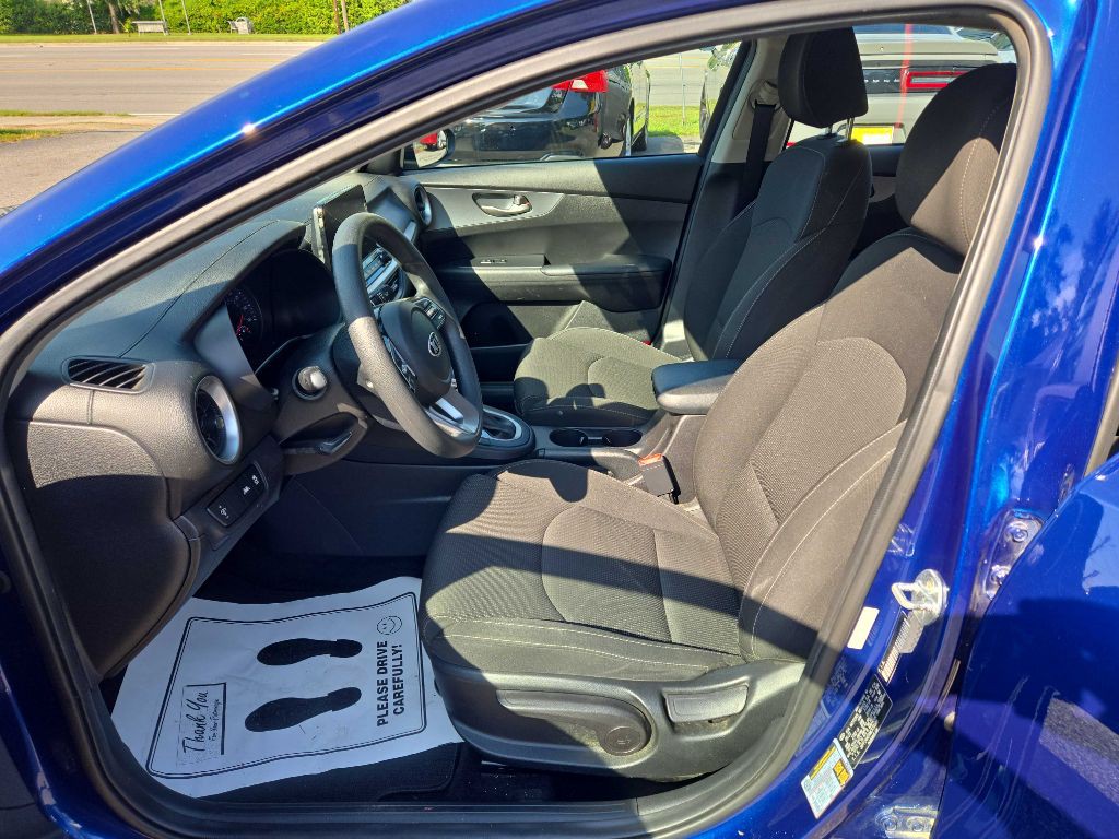 2021 Kia Forte Image 10