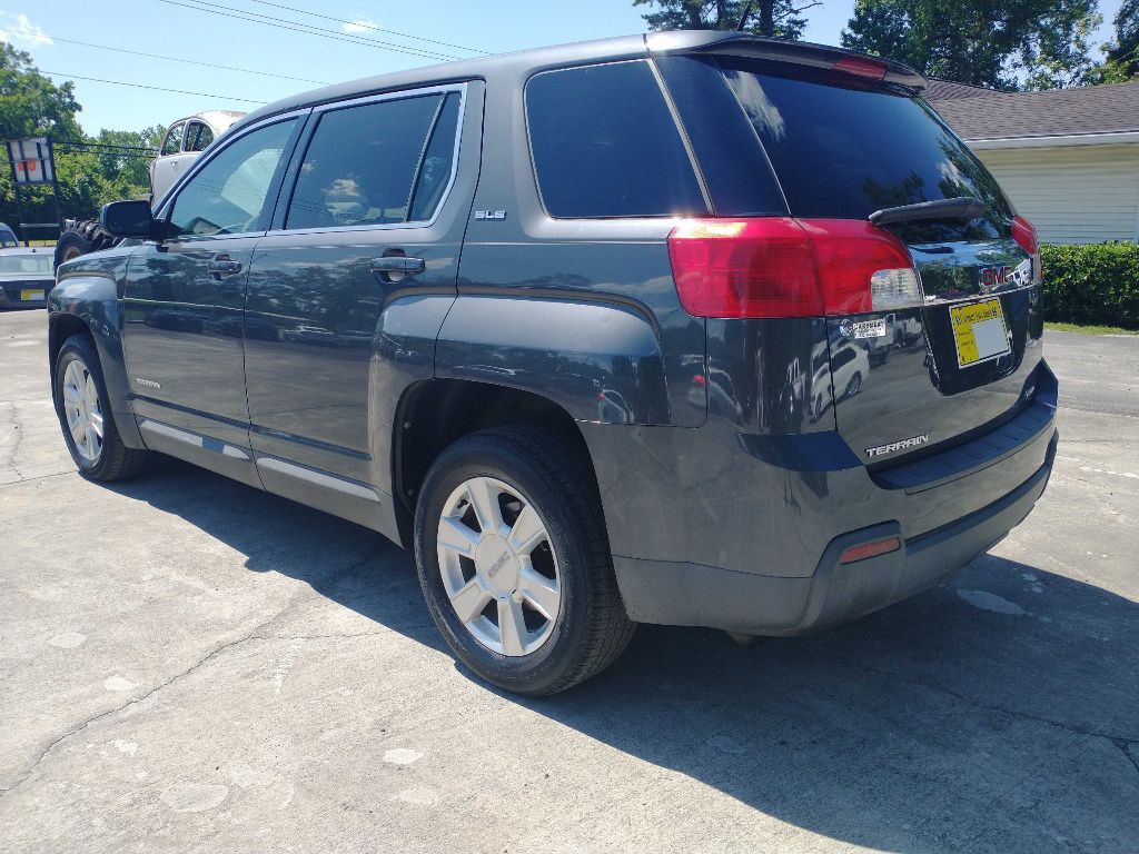 2011 GMC Terrain Image 3