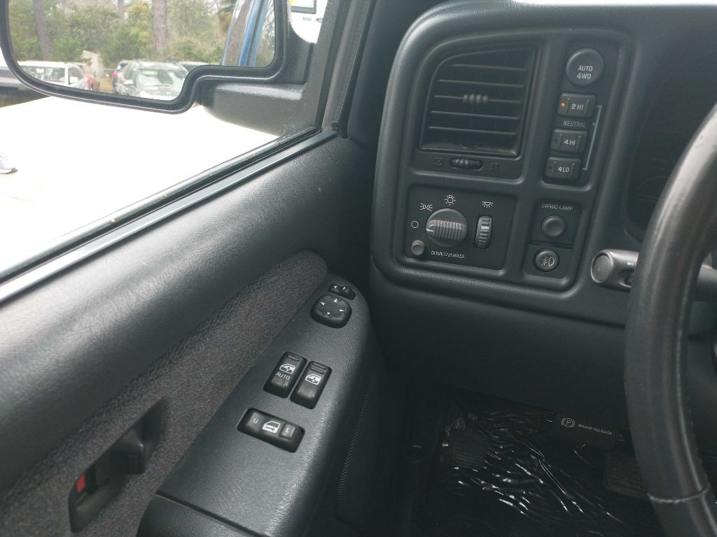 2002 GMC Sierra Image 15