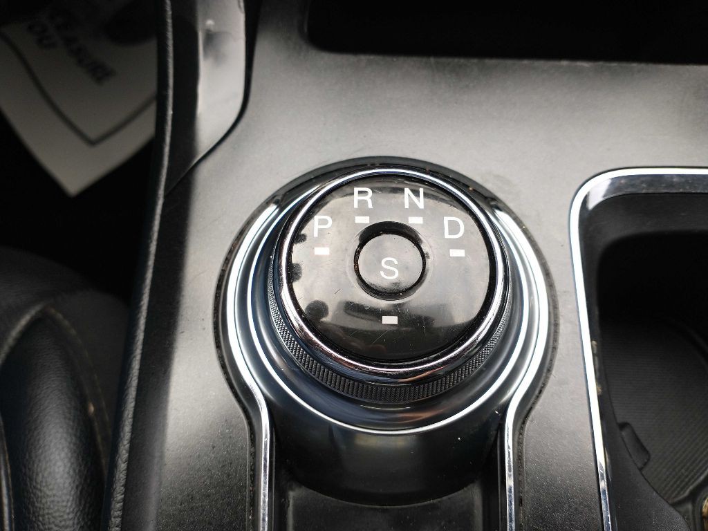 2017 Ford Fusion Image 16