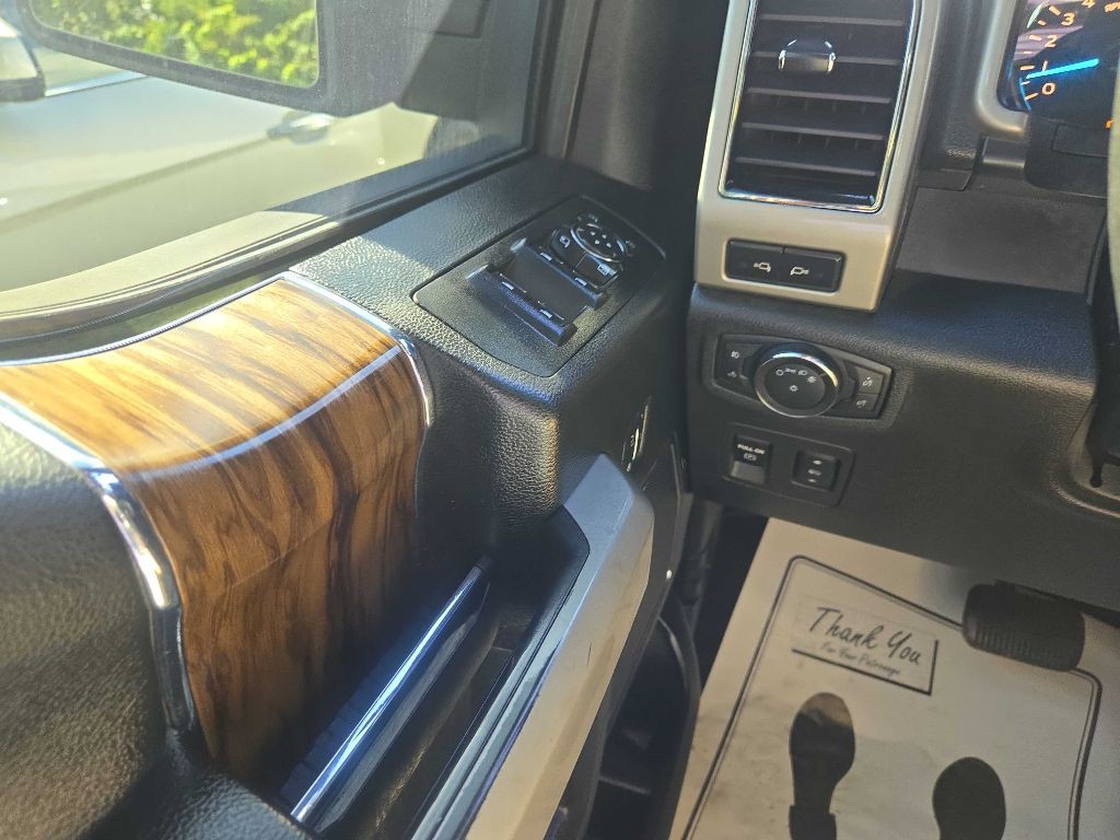 2018 Ford F-150 Image 18