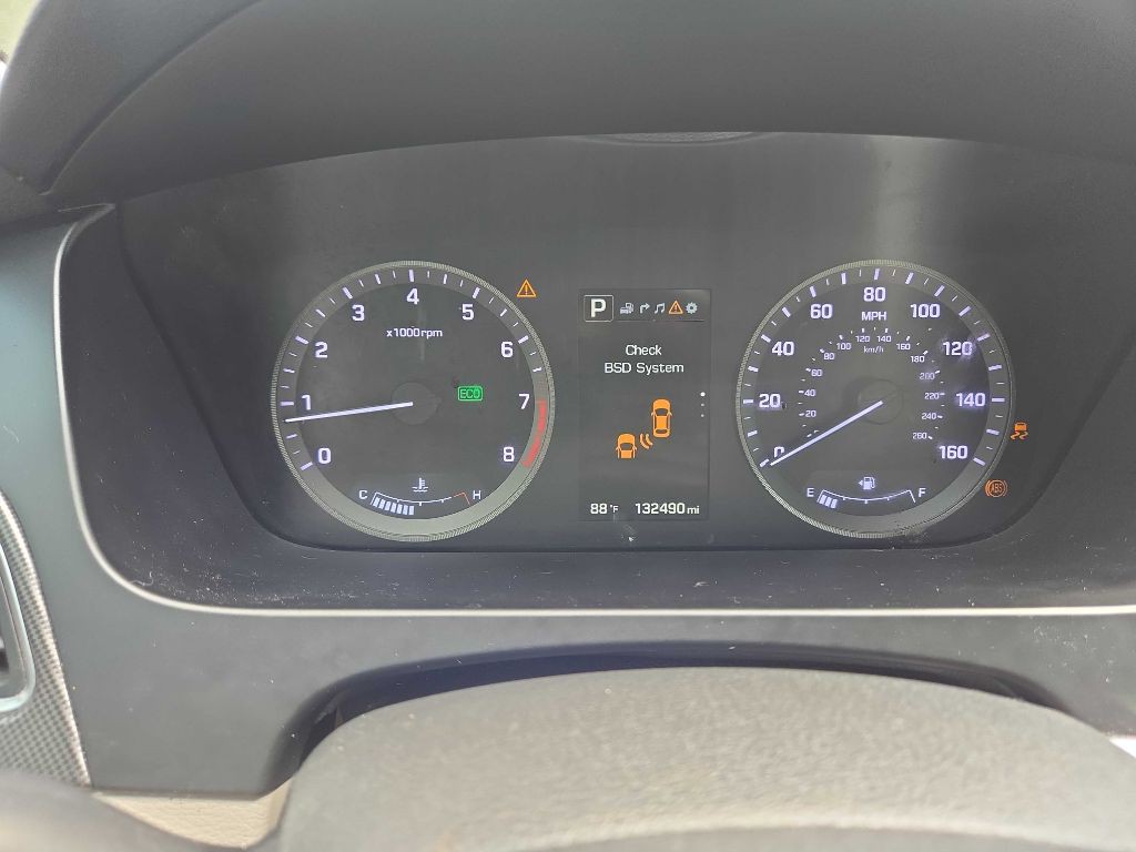 2015 Hyundai Sonata Image 12