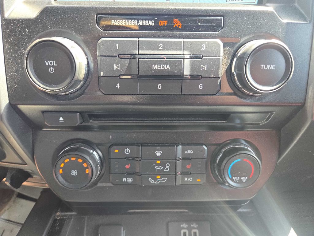 2016 Ford F-150 Image 16