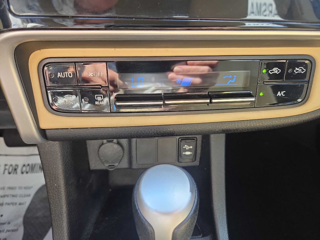 2019 Toyota Corolla Image 15