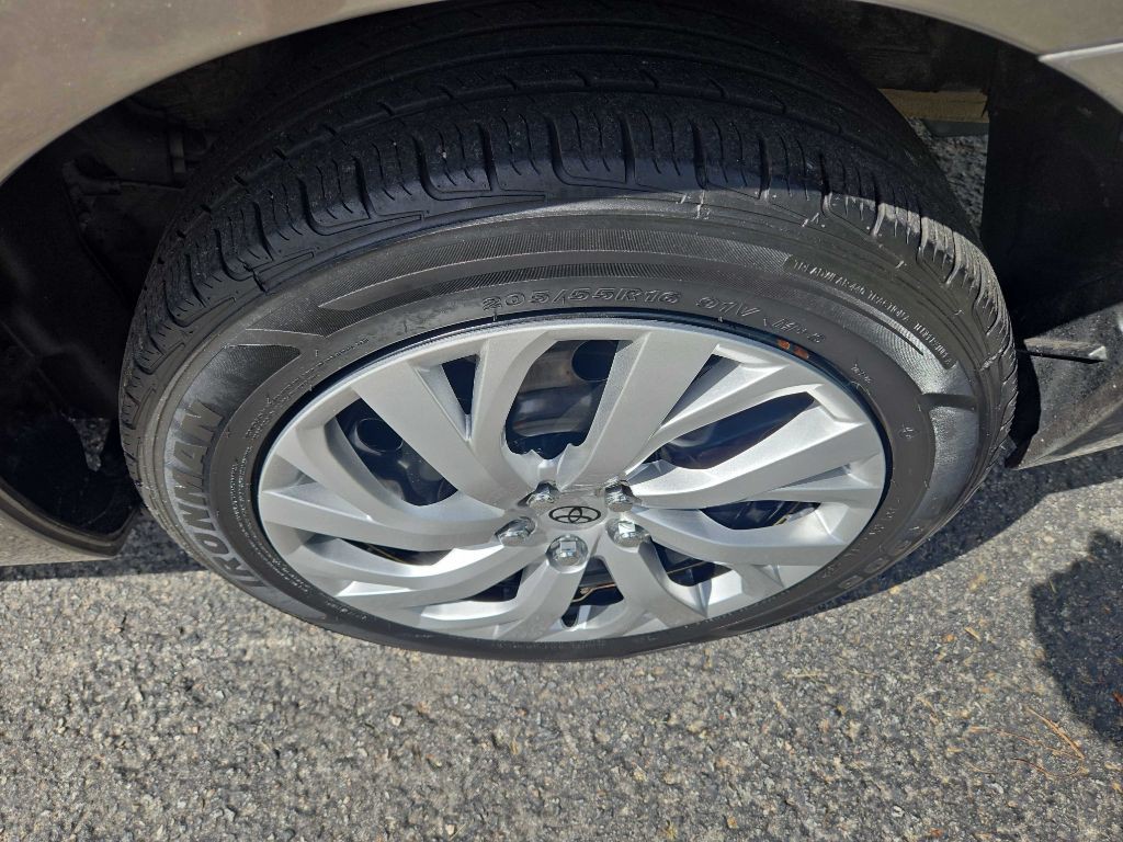 2019 Toyota Corolla Image 21