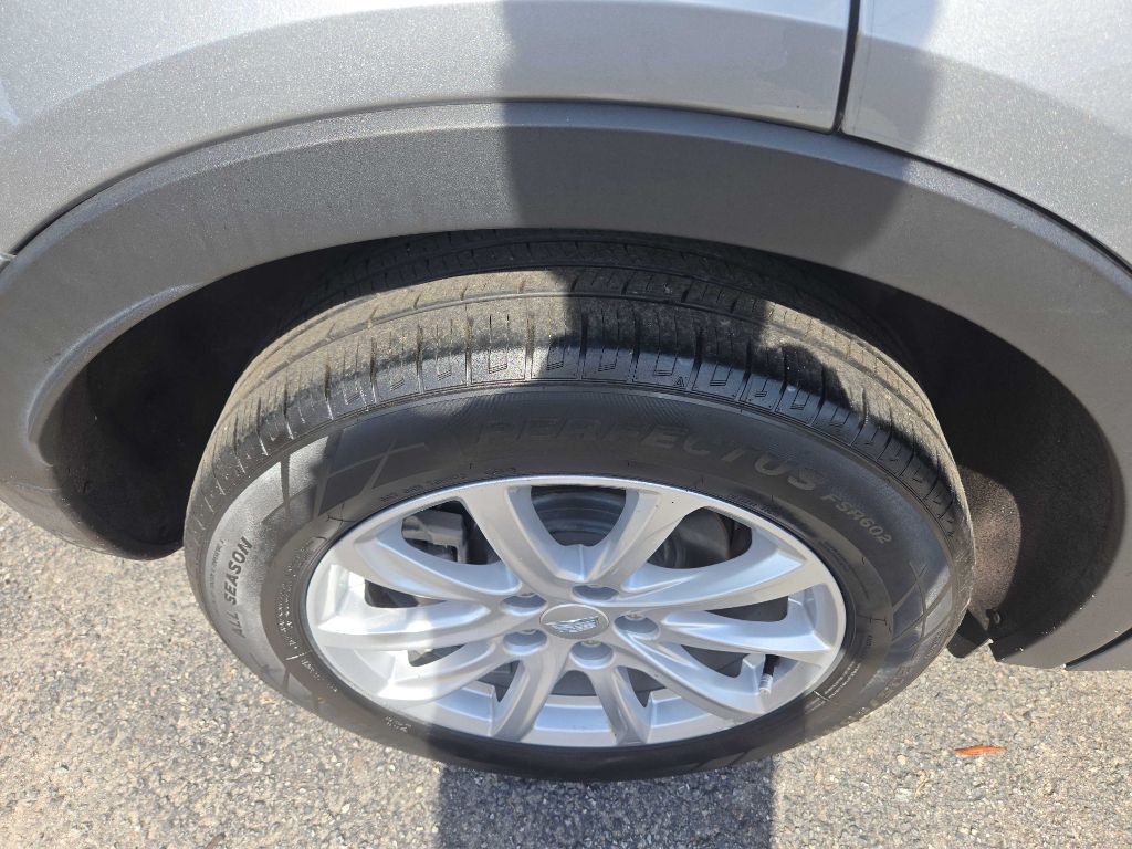 2023 Cadillac XT4 Image 23