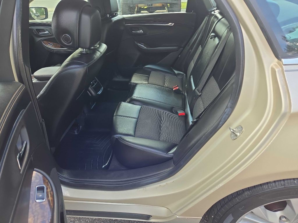 2014 Chevrolet Impala Image 11
