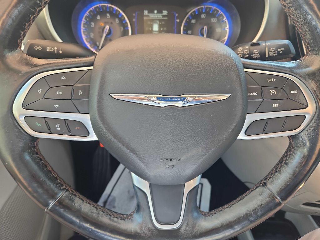 2019 Chrysler Pacifica Image 15