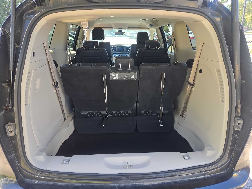 2019 Chrysler Pacifica Image 19