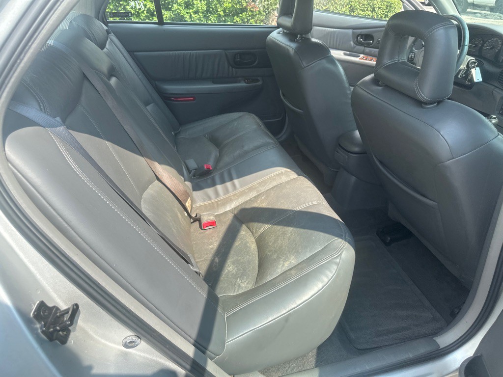 2002 Buick Regal Image 14