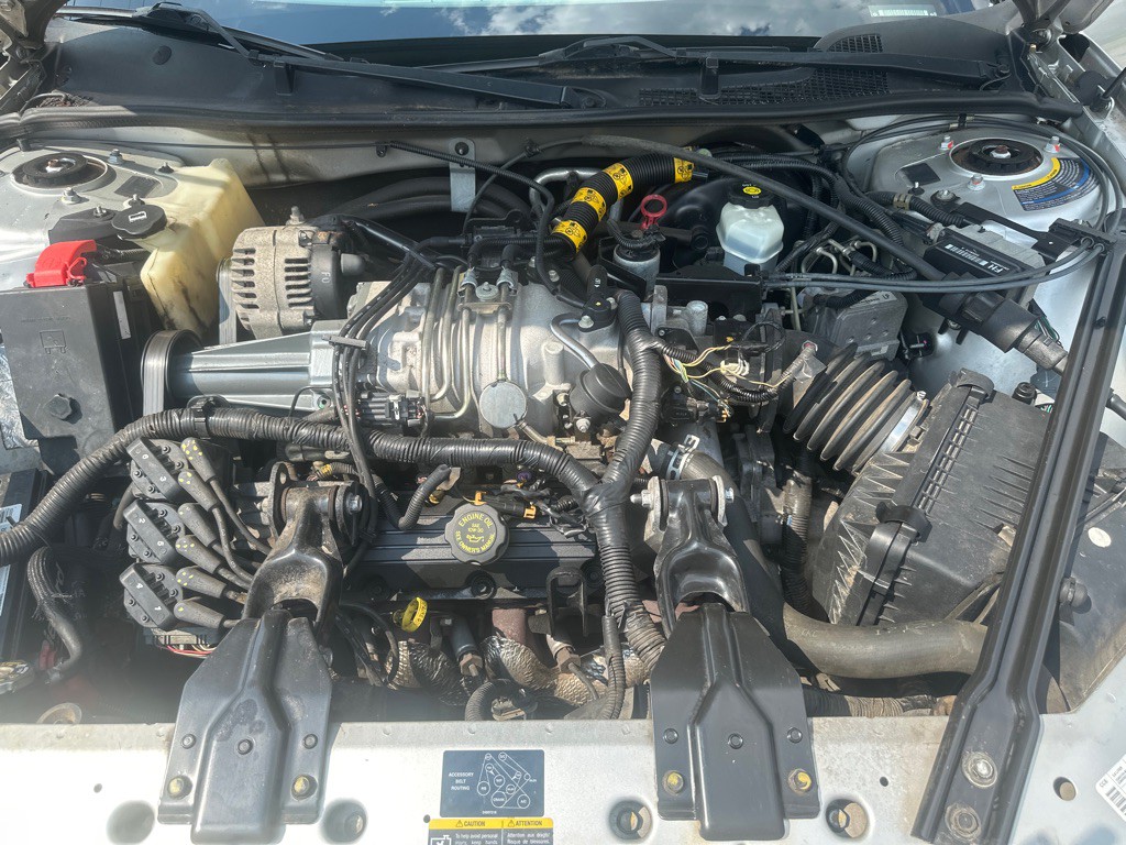 2002 Buick Regal Image 16