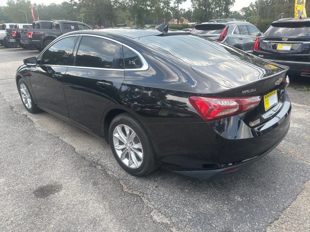 2019 Chevrolet Malibu Image 3