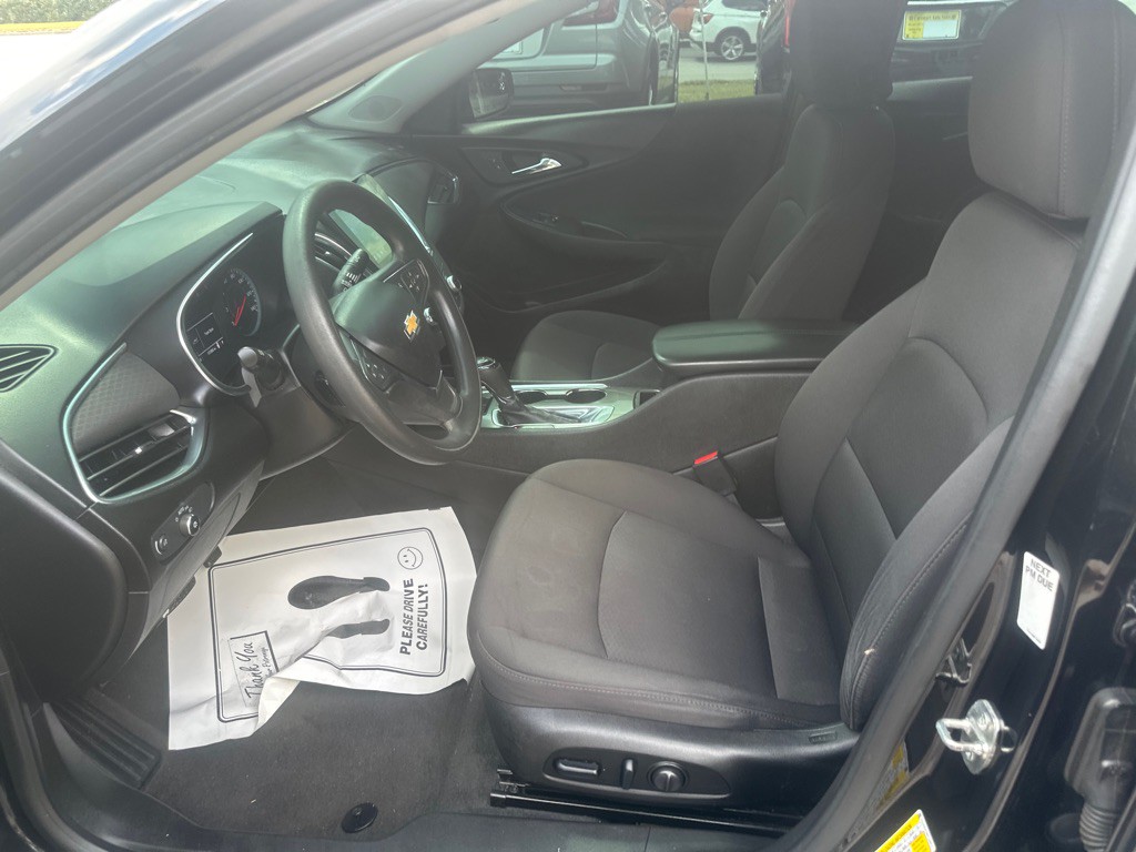 2019 Chevrolet Malibu Image 11
