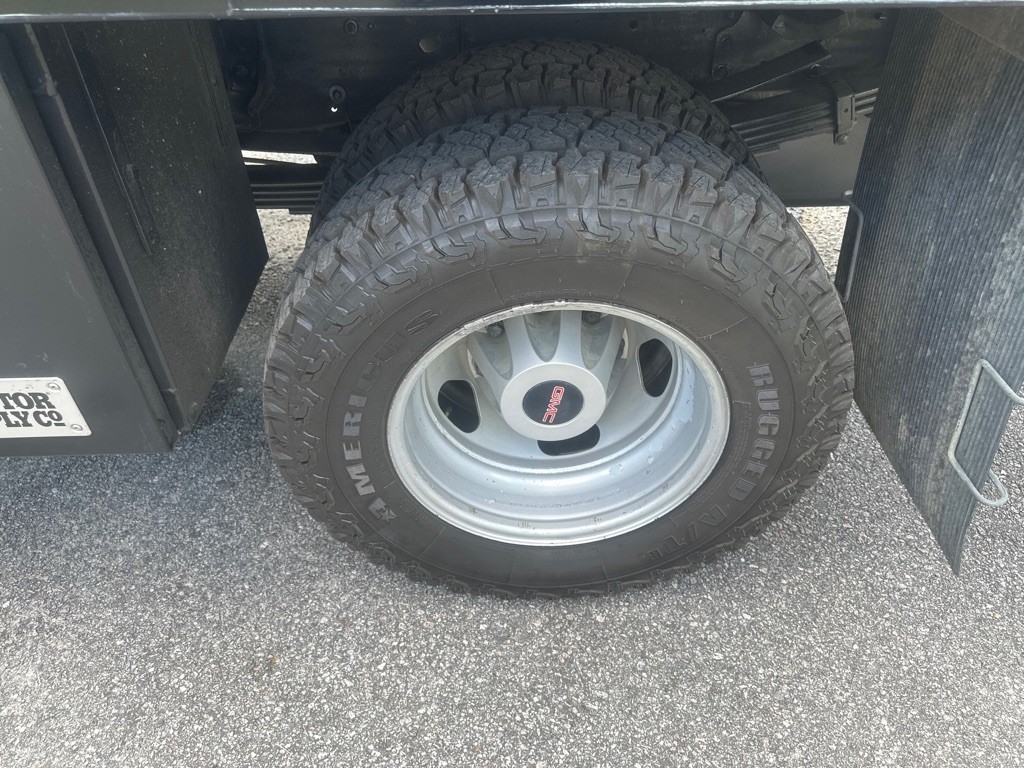 2014 GMC Sierra Image 17