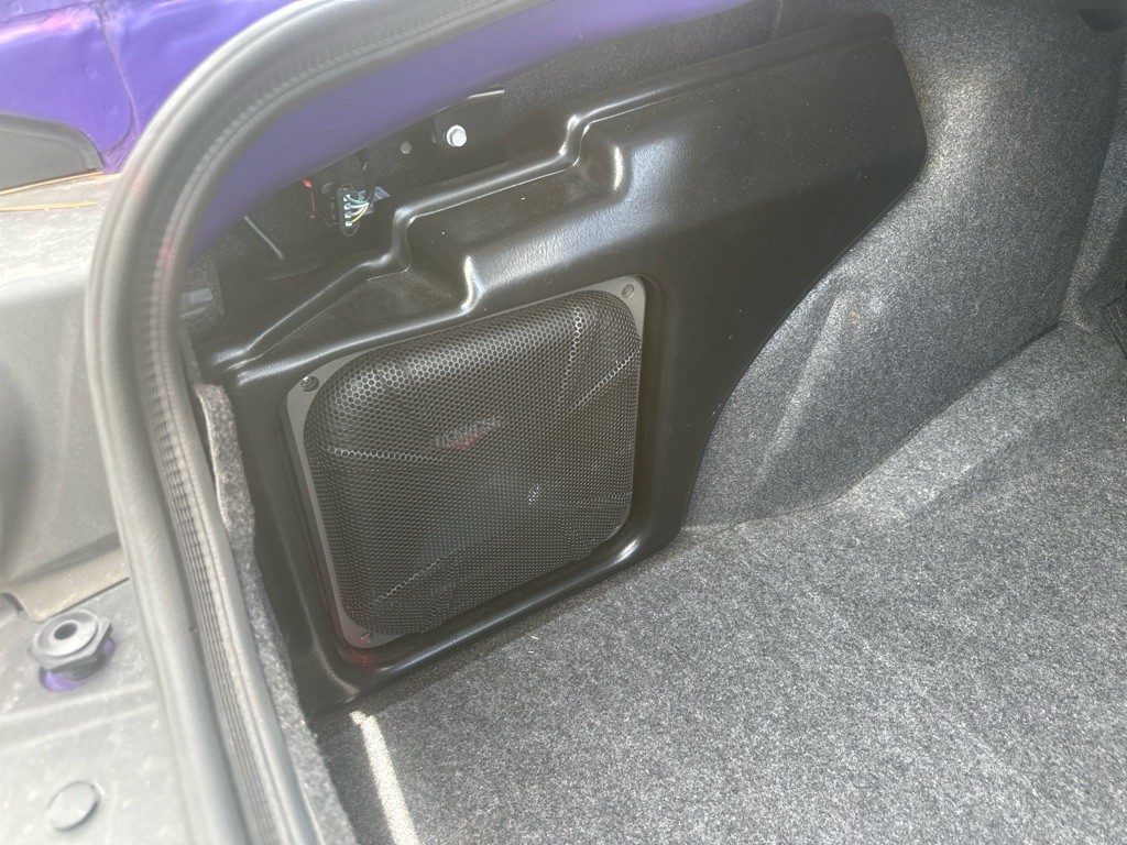2010 Dodge Challenger Image 15