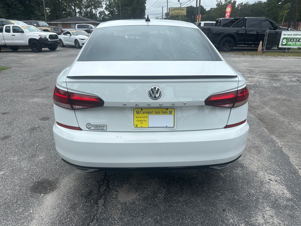 2020 Volkswagen Passat Image 4