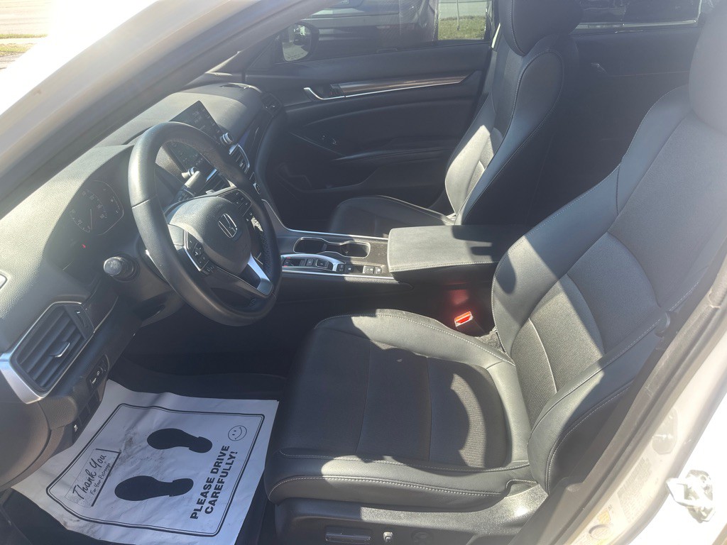 2022 Honda Accord Image 11