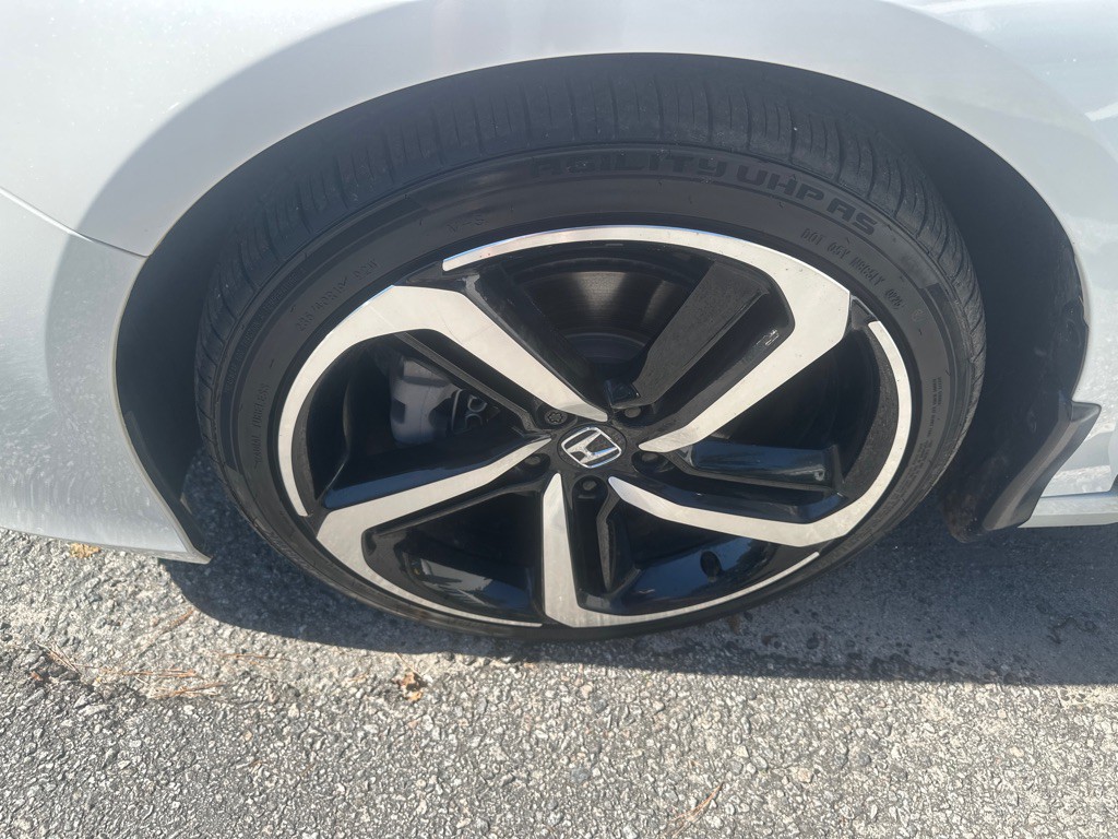 2022 Honda Accord Image 17