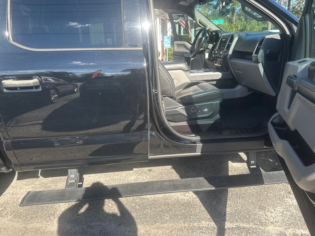 2016 Ford F-150 Image 17
