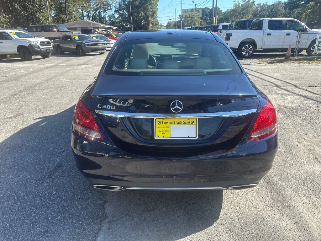 2018 Mercedes-Benz C-Class Image 4
