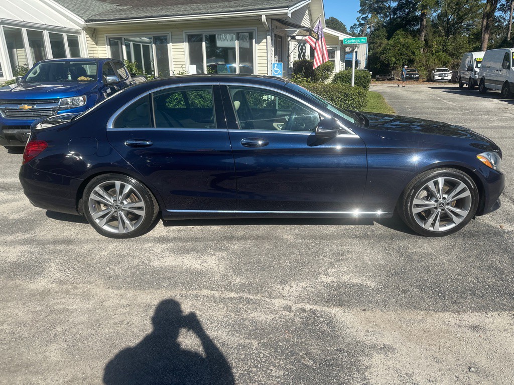 2018 Mercedes-Benz C-Class Image 6
