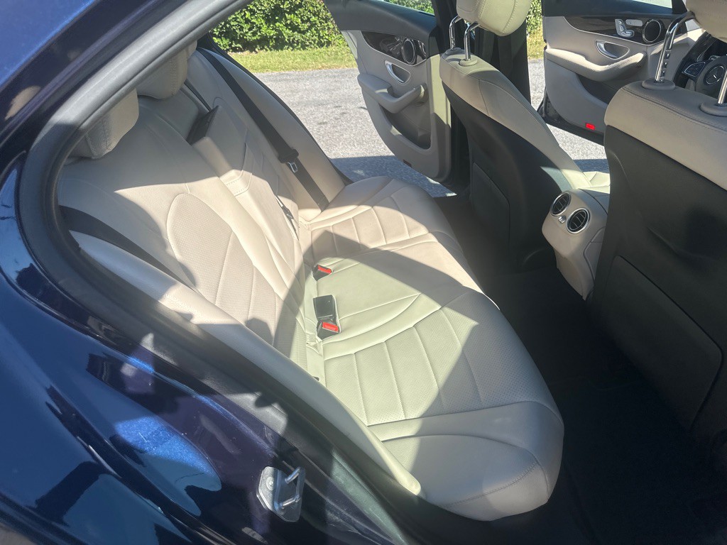 2018 Mercedes-Benz C-Class Image 14