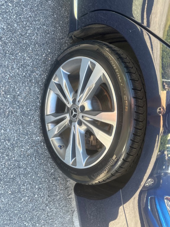 2018 Mercedes-Benz C-Class Image 18