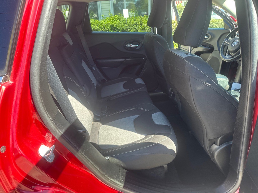 2014 Jeep Cherokee Image 14